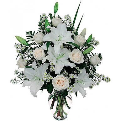 Букет из белой лилии и белой розы с зеленью